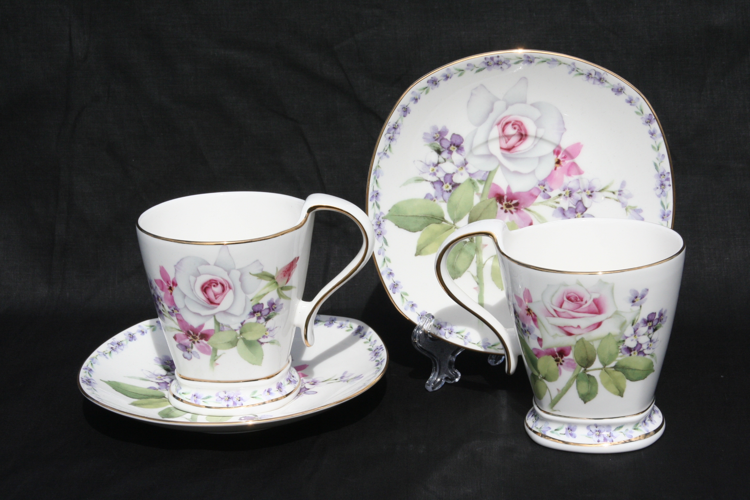 Royal Pink Rose 2 Cup & Saucer Set